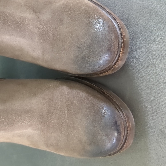 Boss and Co. Chelsea Belfield Bootie EUC - Picture 5 of 9